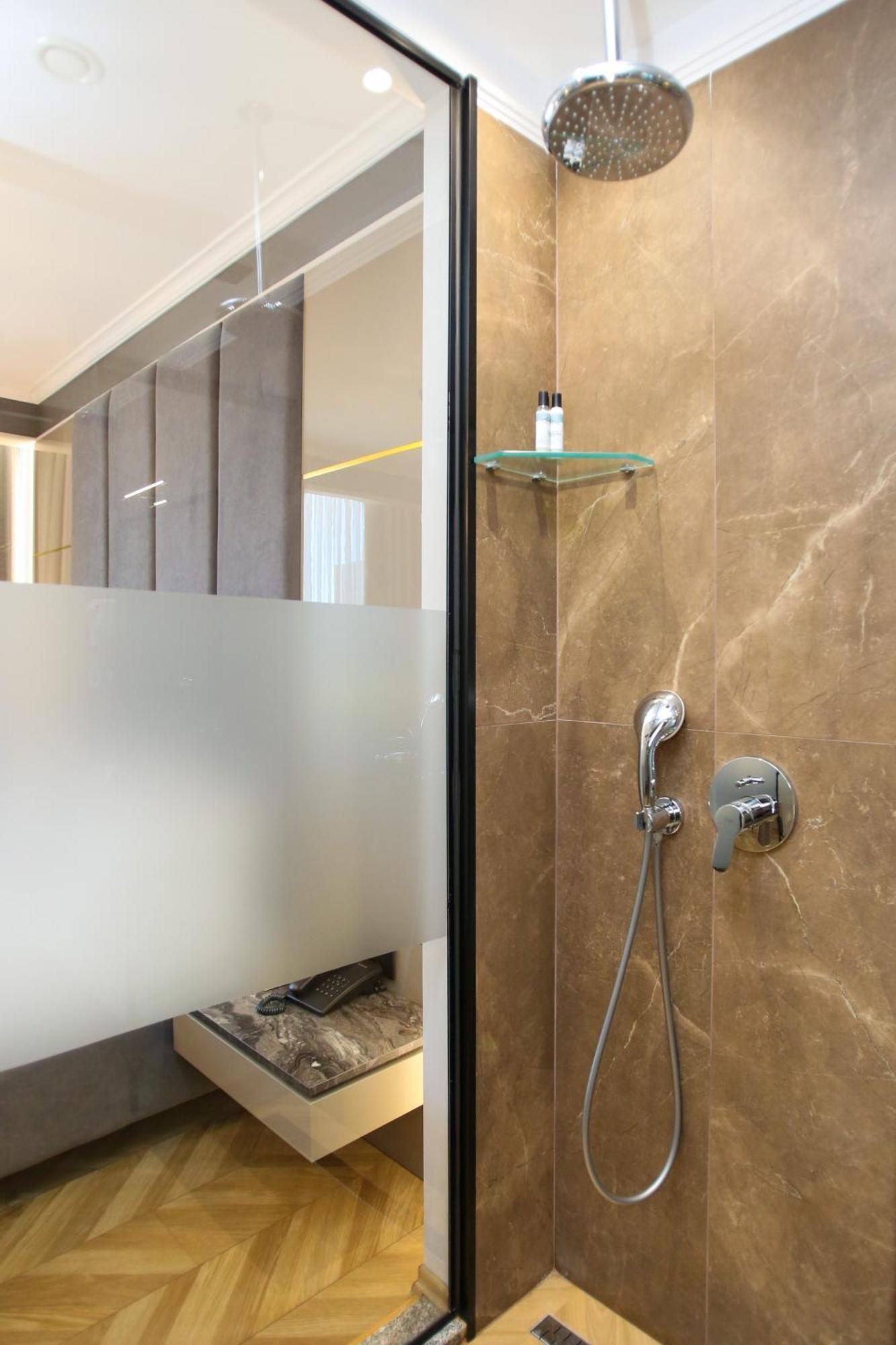 Belvedere Hotel & Spa Vlore Exterior photo